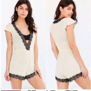 UO Out From Unser Ribbed Lace Trip Romper V-Neck